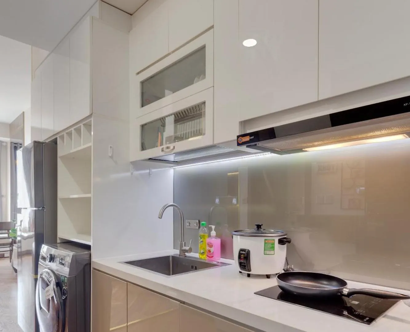 Smile Home - Saigonroyal - Tresor Apartment - Center District 4 Ho Chi Minh City 4*,  Vietnam