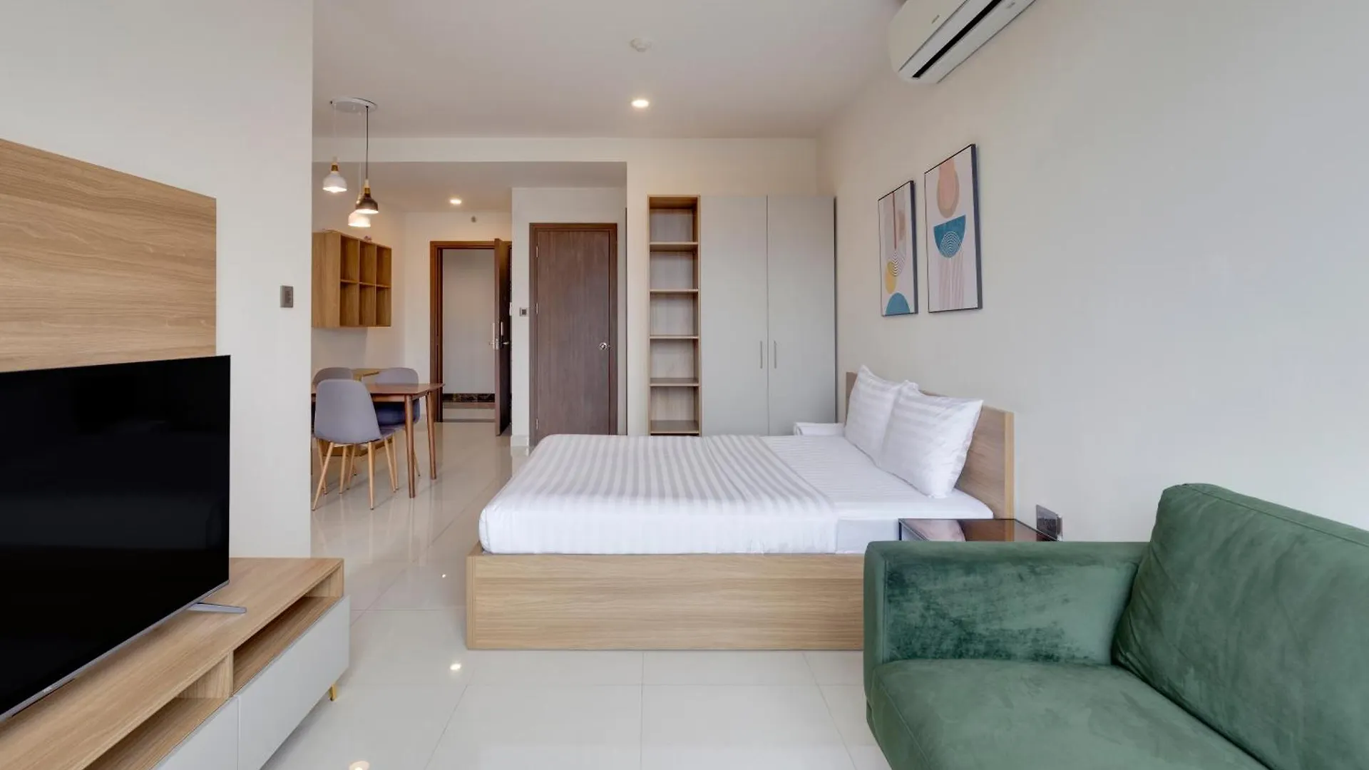 Smile Home - Saigonroyal - Tresor Apartment - Center District 4 Ho Chi Minh City Aparthotel